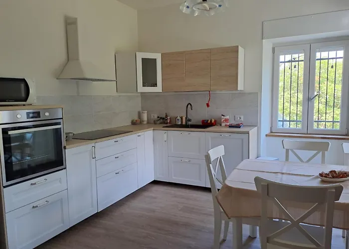 Due In Casa Vitiolo * Montemaggio